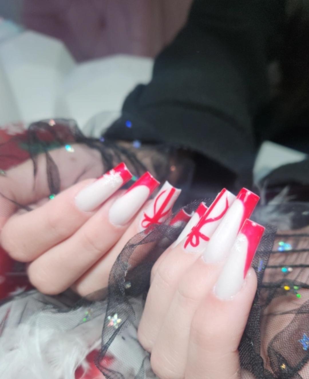 Izlivanje noktiju gelom - L dužina - Beauty Team J&S 037, Kruševac Izlivanje noktiju Nokti Izlivanje noktiju, Kruševac, Centar