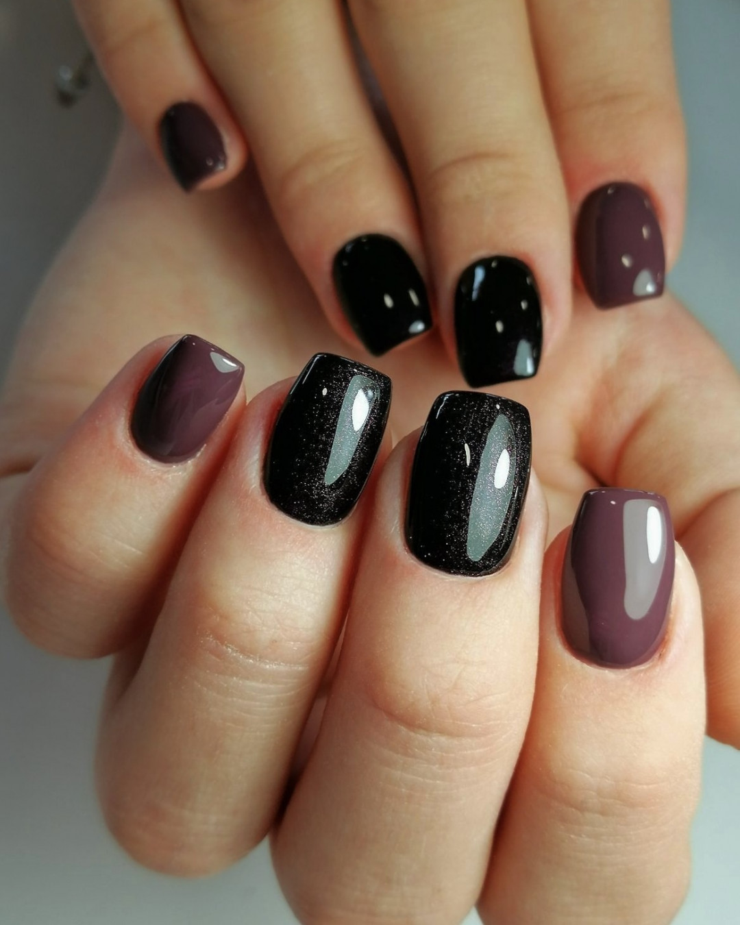 Nail office - TC BIG Rakovica #beograd Korekcija noktiju Korekcija noktiju gelom + boja - S dužina