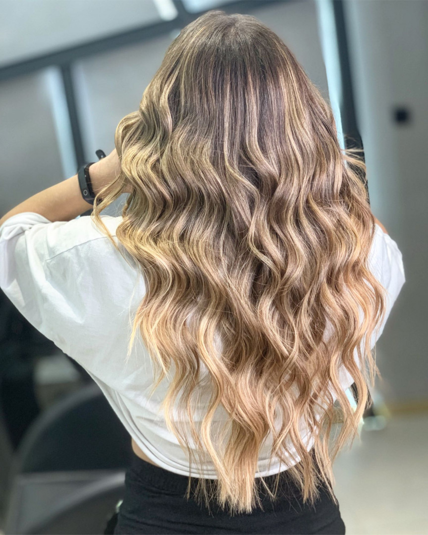 Grey 2 #beograd Ombre, sombre, balayage Balayage + preliv + feniranje + dodatak olaplex - ekstra duga kosa