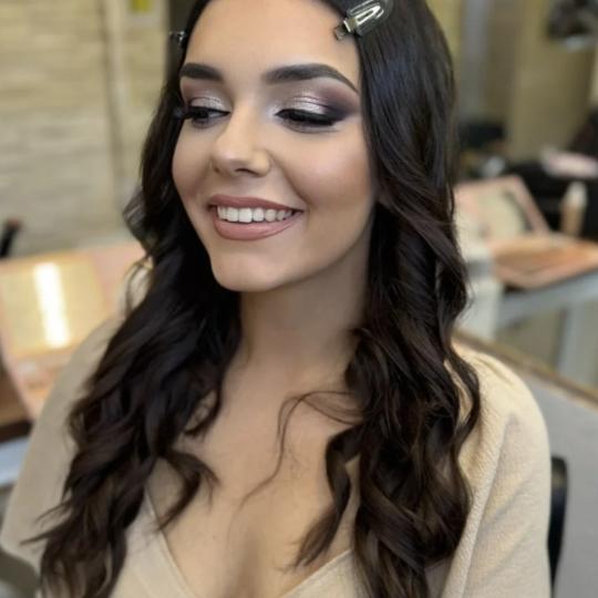 Beauty and Crazy 2 usluga