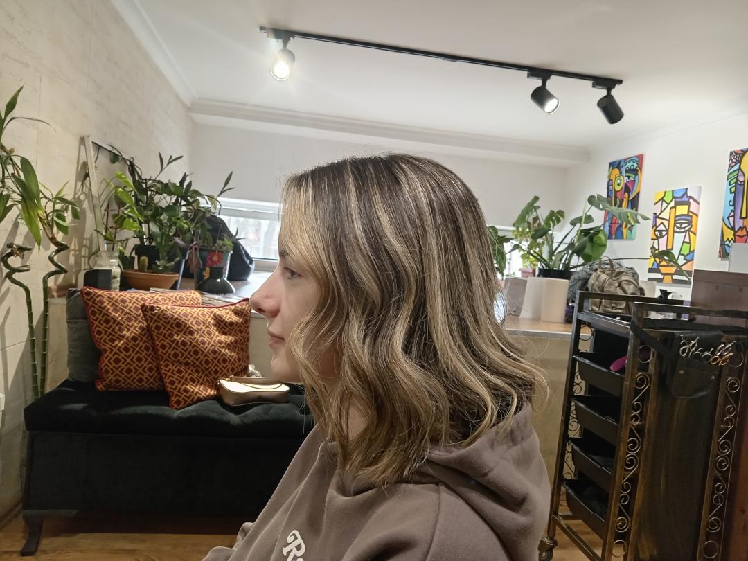 Frizerska Radionica #beograd Pramenovi Površinski pramenovi - duga kosa