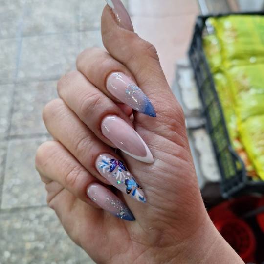 Pro studio Scarlet #beograd Izlivanje noktiju Izlivanje noktiju gelom Xl nokti