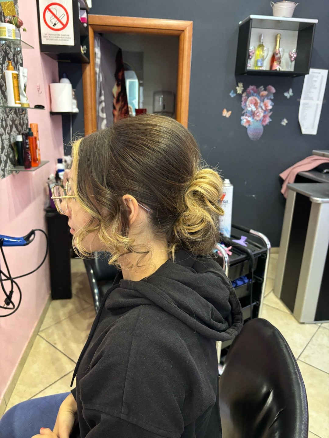 Black Diamond Maroli #novisad Svečane i frizure za svadbu Svečana frizura - kosa srednje dužine