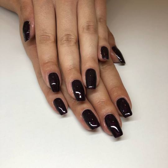 Mademoiselle Beauty #beograd Gel lak Gel lak - ruke sa aparatnim manikirom