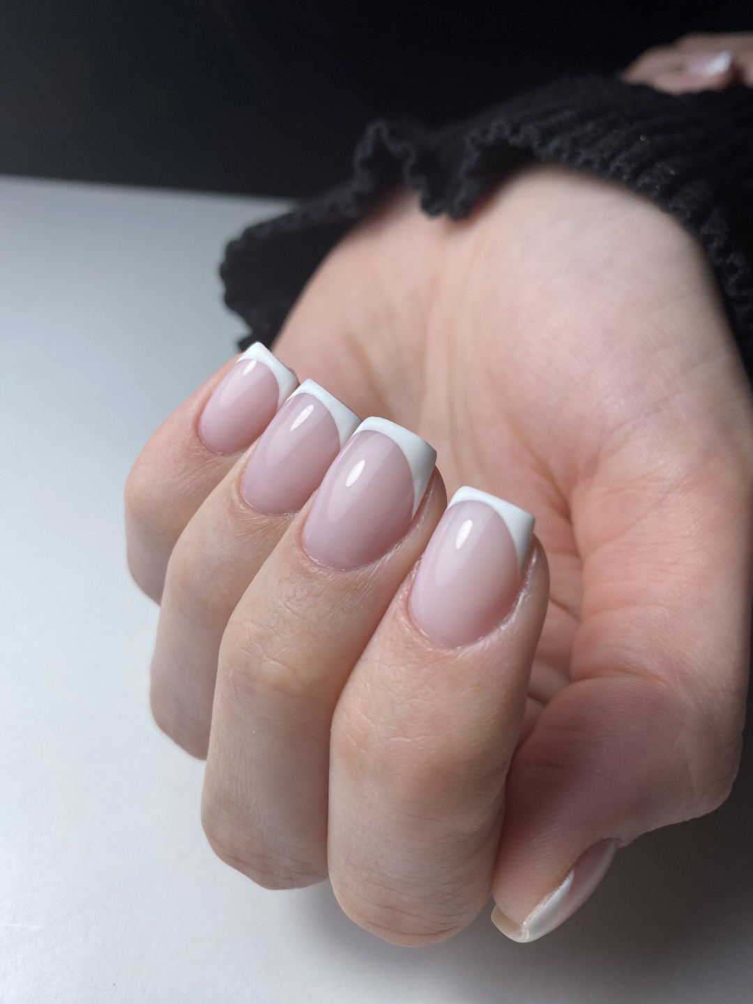 Mur beauty studio #beograd Izlivanje noktiju