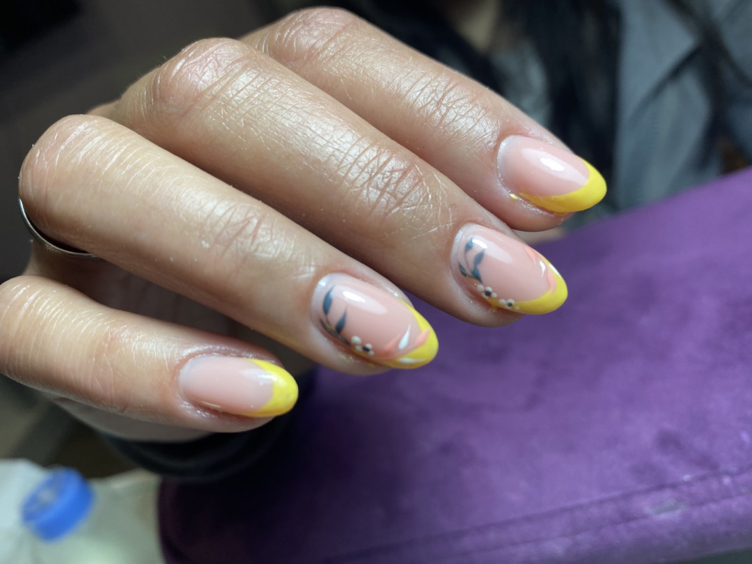 Gel lak + ojačavanje prirodnih noktiju gelom u boji - Princess beauty, Niš Gel lak Nokti Gel lak, Niš, Palilula