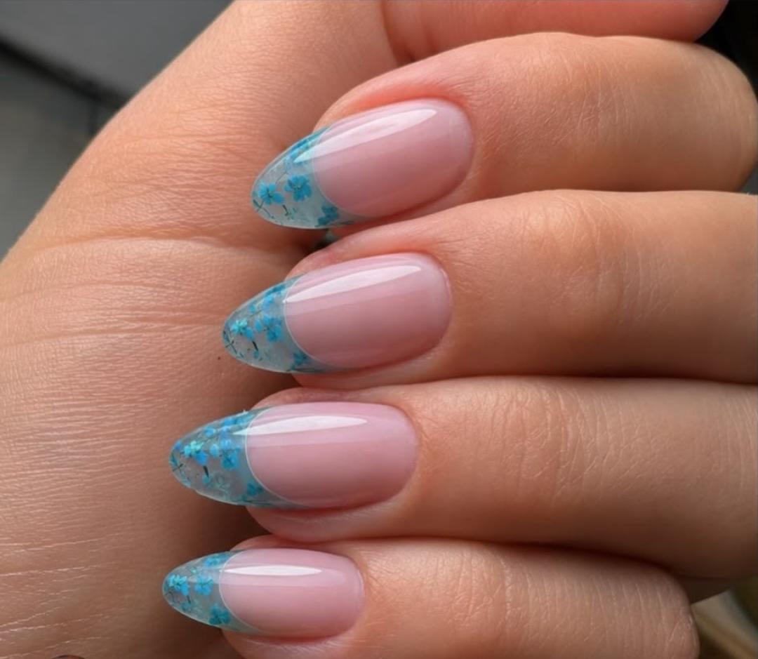 Izlivanje noktiju gelom - M dužina - Bellezza Atelier, Beograd Izlivanje noktiju Nokti Izlivanje noktiju, Beograd, Centar, Stari grad, Dorćol