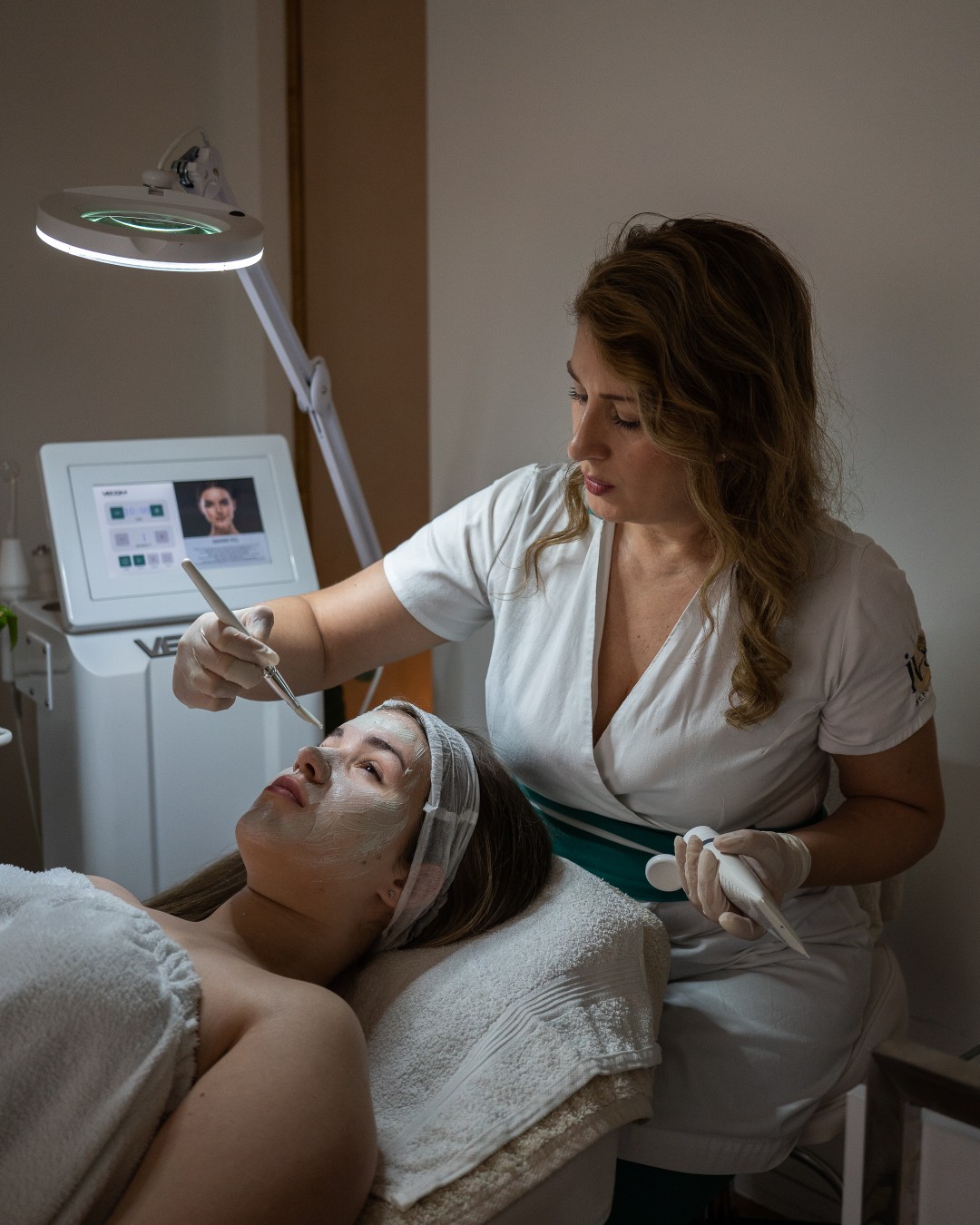 Iva Beauty Lab #beograd Tretman lica Higijenski tretman lica + hemijski piling