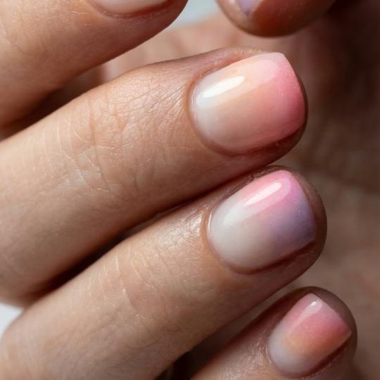 Takta Art nega lepote #novisad Ojačavanje noktiju Korekcija noktiju gel lakom