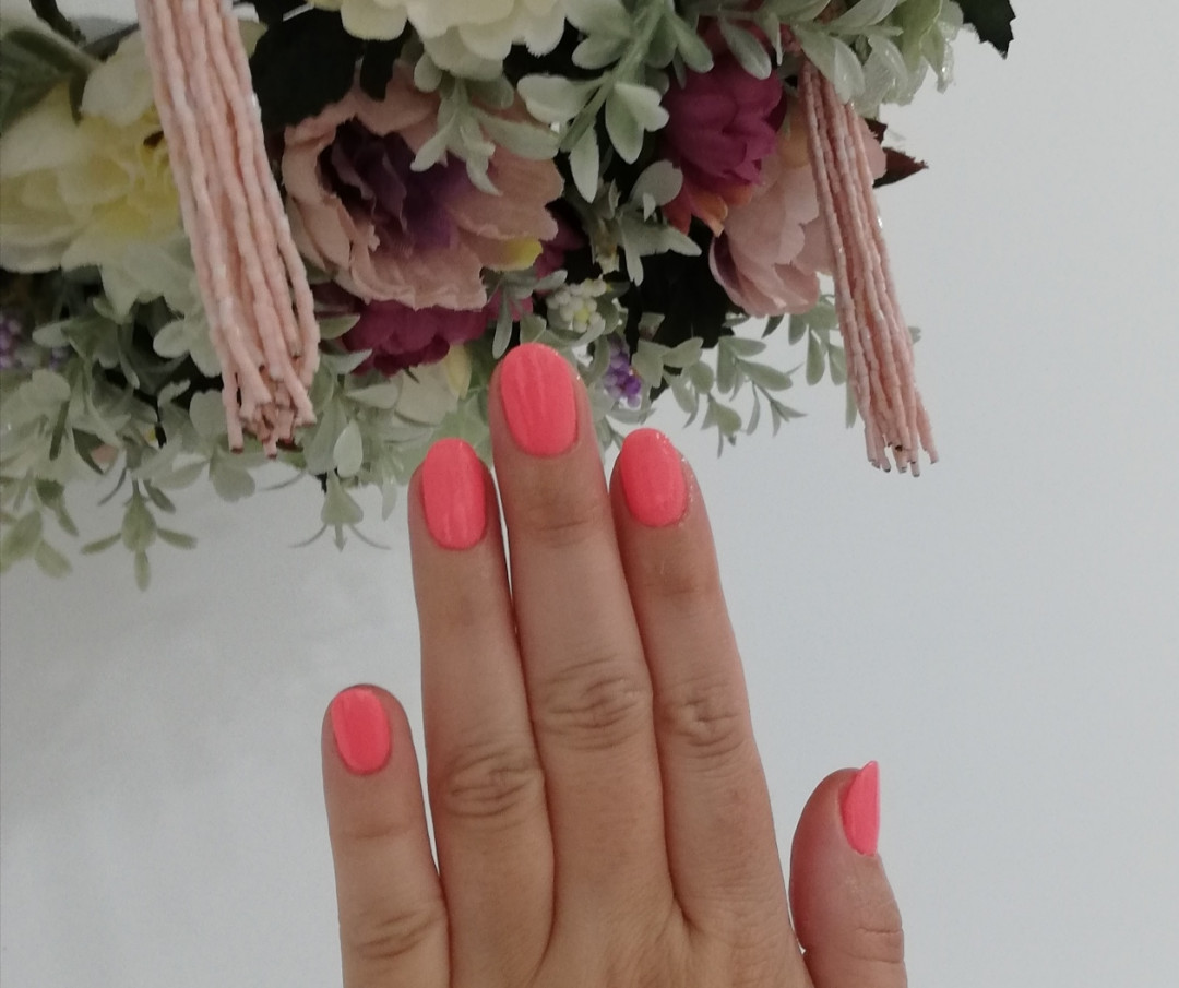 Be YOU tiful #novisad Ojačavanje noktiju Ojačavanje prirodnih noktiju Dipping powder tehnikom