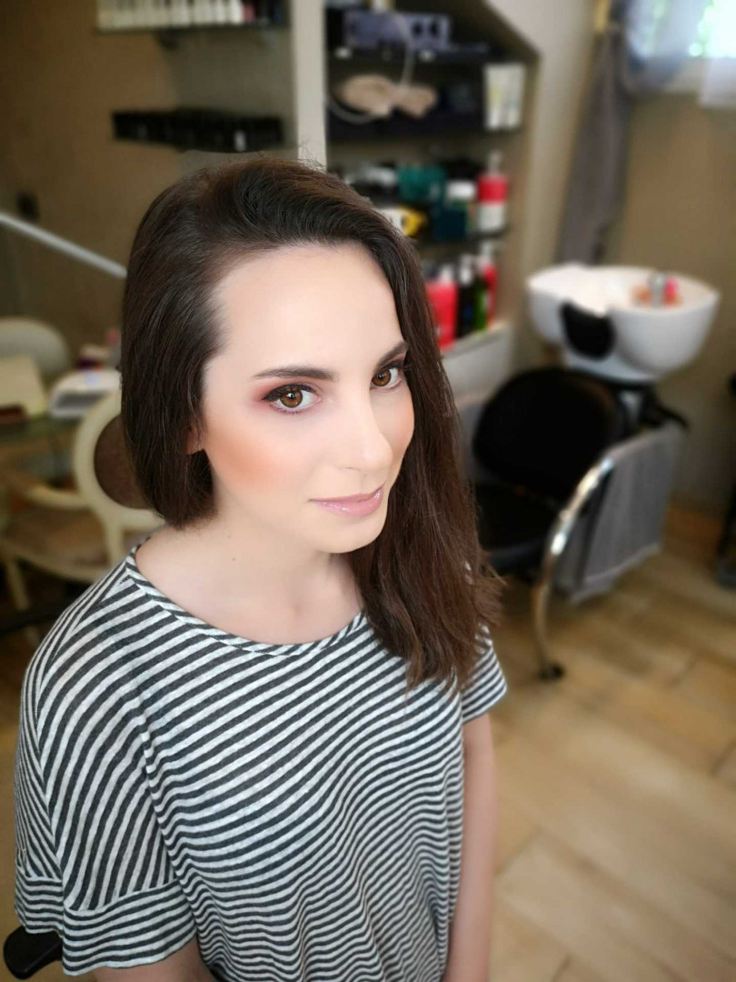 Bibi beauty centar #beograd Make-up / šminkanje Profesionalno šminkanje + veštačke trepavice