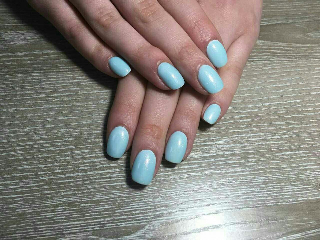 Look at me #beograd Manikir Manikir + gel lak CND Creative Play