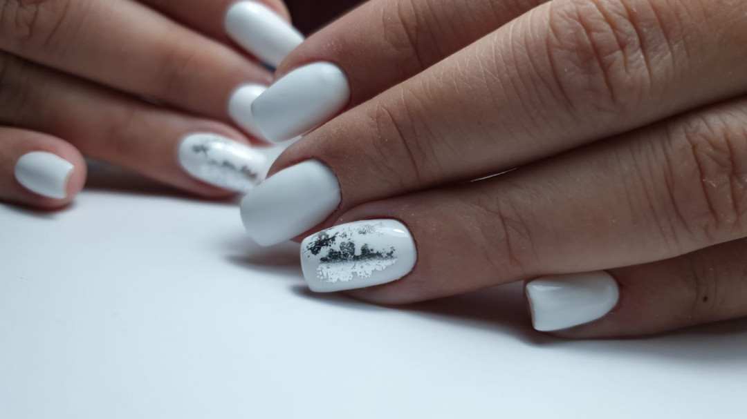 Kalax Studio Lepote #beograd Gel lak Gel lak (rubber baza) - M dužina