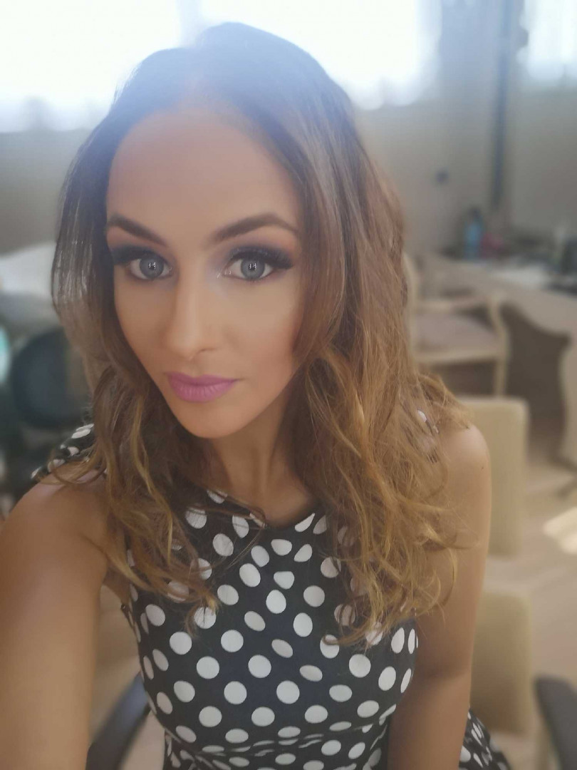 Bibi beauty centar #beograd Make-up / šminkanje Profesionalno šminkanje + veštačke trepavice