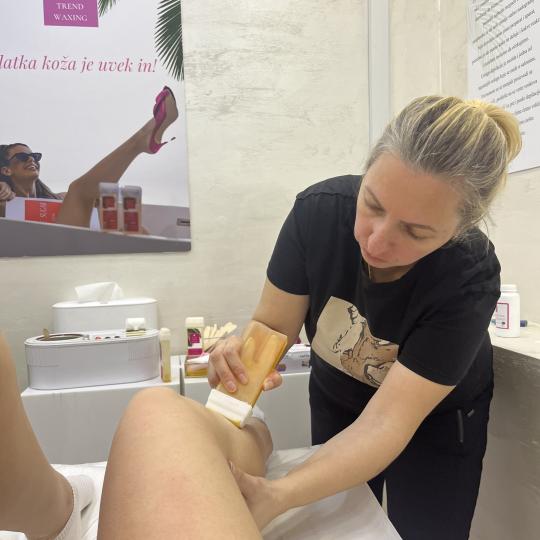 Diamond beauty #beograd Anticelulit masaža Depilacija śećernom pastom cele noge