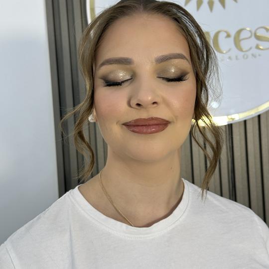 Princess beauty #nis Make-up / šminkanje Profesionalno šminkanje + veštačke trepavice