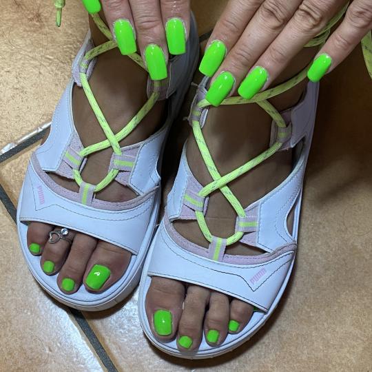 Mala Plava B #novisad Korekcija noktiju Korekcija noktiju - M dužina