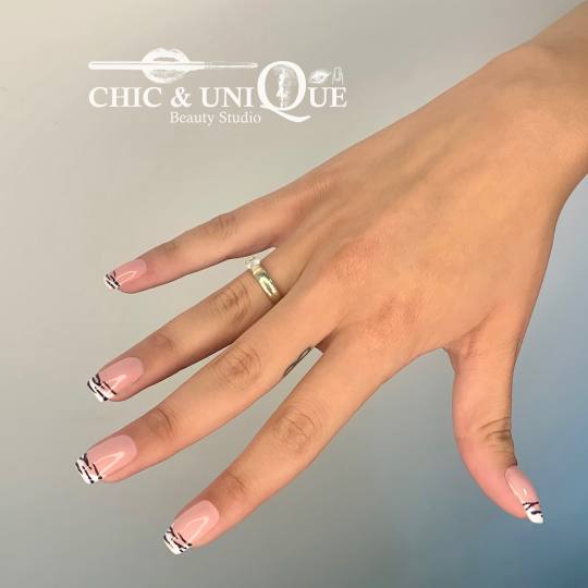 Chic & Unique Beauty Studio #beograd Ukrašavanje noktiju
