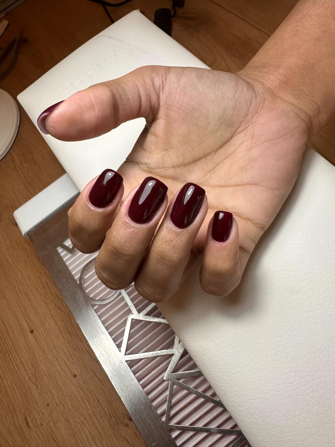 Izlivanje noktiju gelom - S dužina - T studio nail, Beograd Izlivanje noktiju Nokti Izlivanje noktiju, Beograd, Vračar, Čubura, Crveni krst