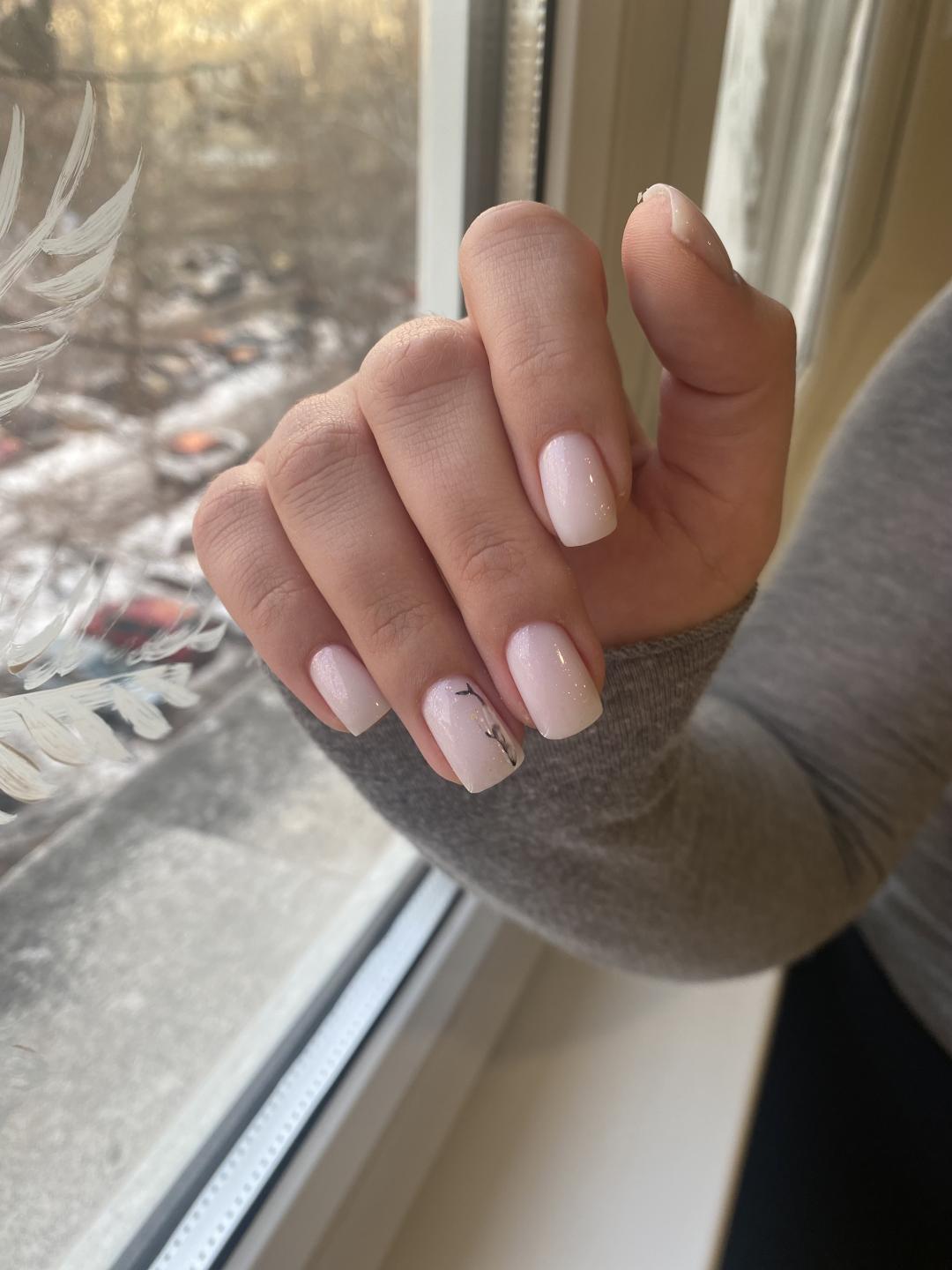 Ayva Nail Studio #beograd Manikir Rubber baza (korekcija)