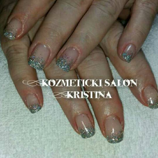 Kristina #beograd Izlivanje noktiju Izlivanje + frenc sljokicama Izlivanje noktiju gelom Kratki i sl