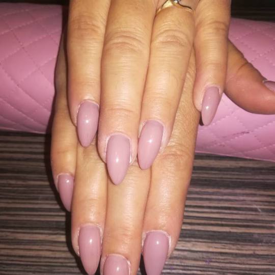 Estetic star by Maya #beograd Izlivanje noktiju izlivanje noktiju gelom Izlivanje noktiju gelom boja