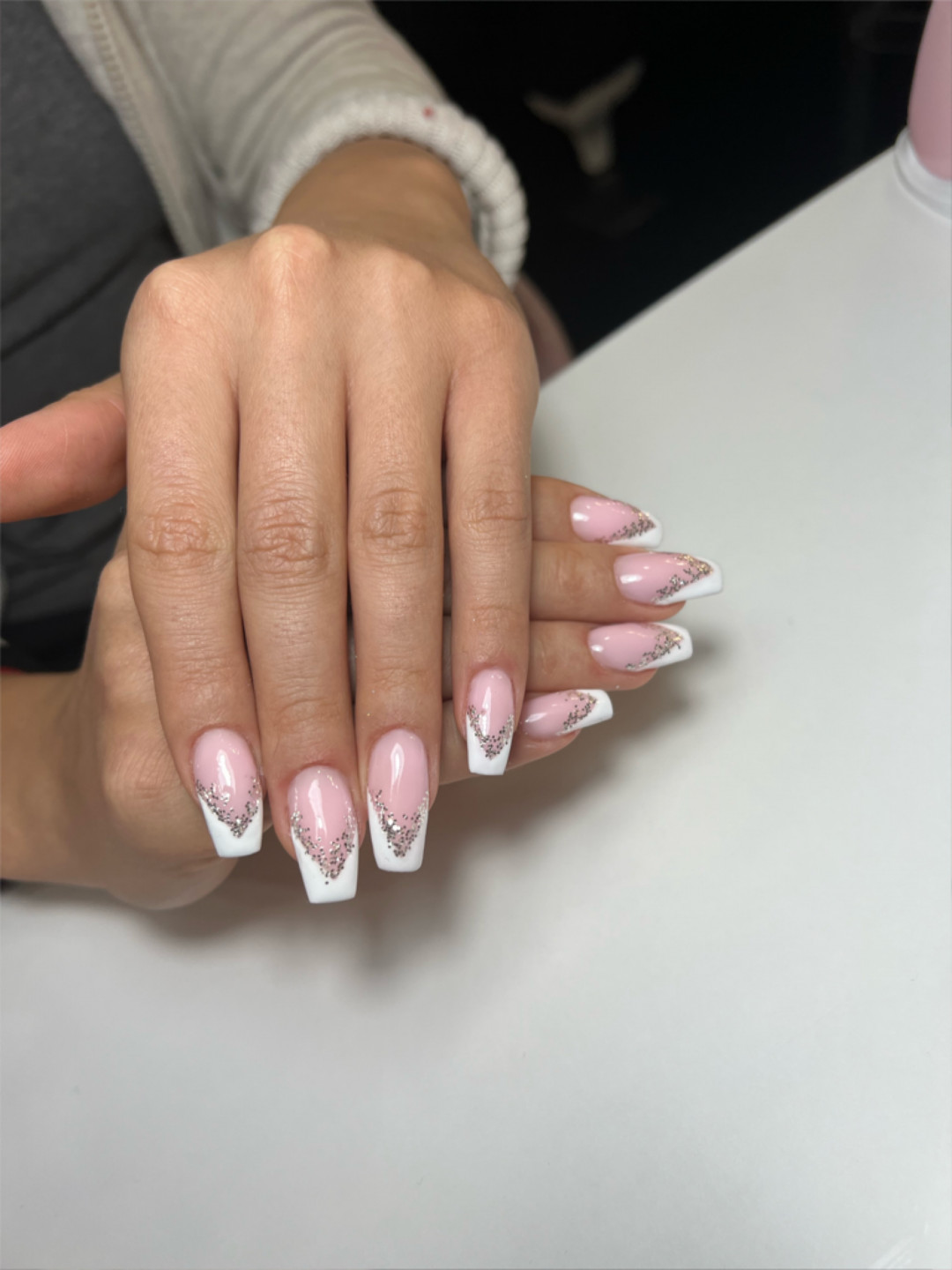 Ojačavanje noktiju gelom - S / M dužina - Nini beauty studio, Beograd Ojačavanje noktiju Nokti Ojačavanje noktiju, Beograd, Zvezdara