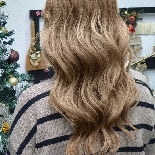 Fancy L.V. #beograd Farbanje kose Šatiranje - duga kosa