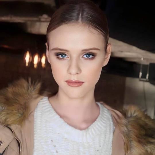 The Goddess dresses & makeover studio #beograd Make-up / šminkanje Profesionalno šminkanje