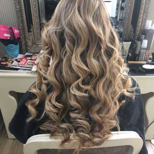 Bibi beauty centar #beograd Pramenovi Pramenovi na foliju u 1 / 2 boje / blanšem + olaplex+ preliv 