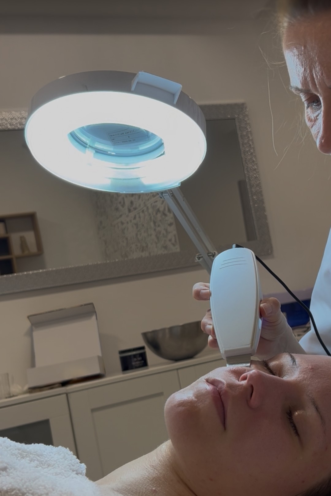 Sandra estetik studio #beograd Radiotalasni i ultrazvučni tretmani Ultrazvučna špatula