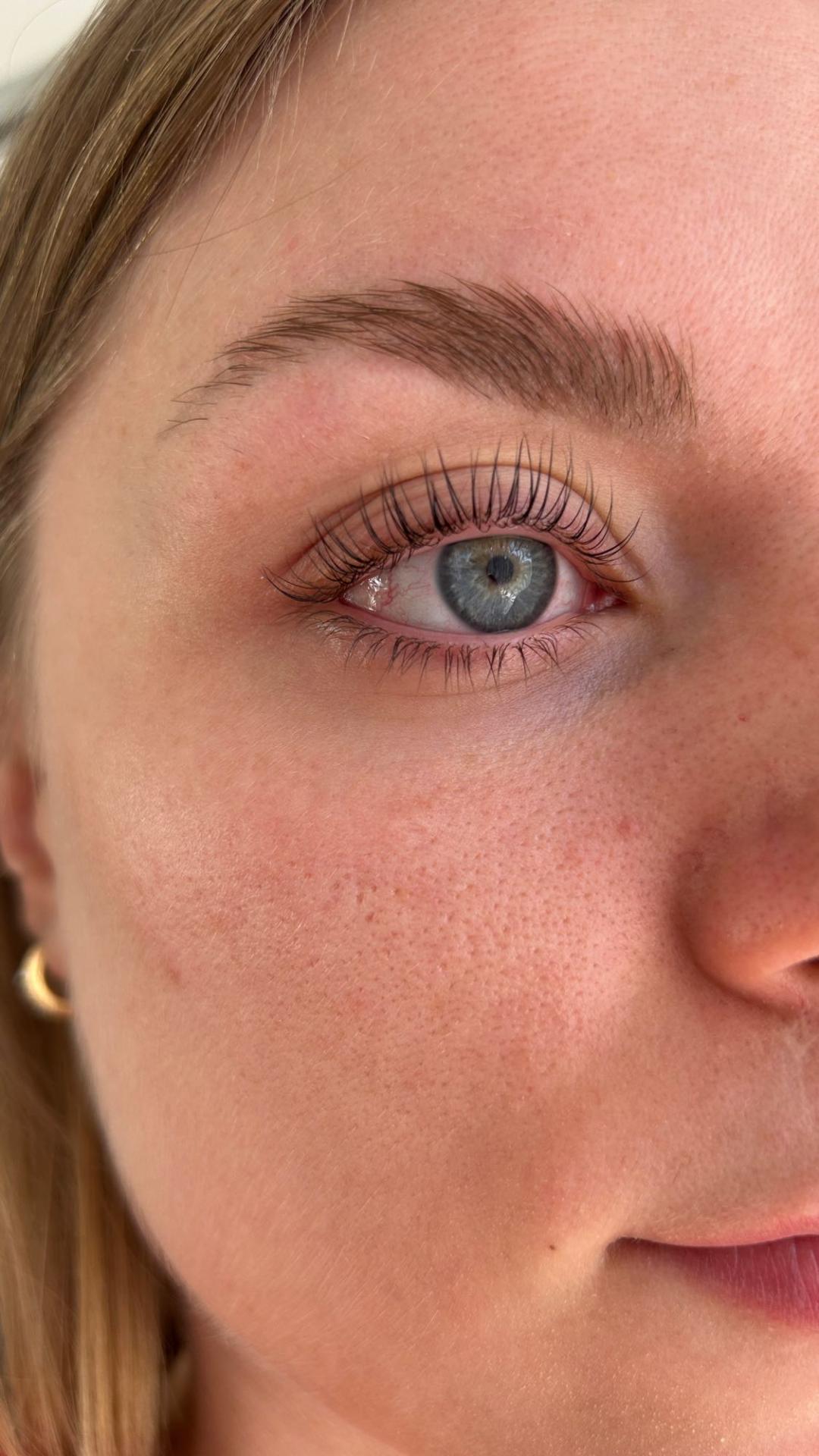 Impresivna i svoja #beograd Trepavice Lash lift + farbanje trepavica