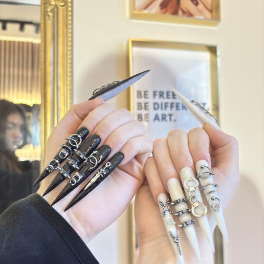 Beautopia #beograd Korekcija noktiju Korekcija gela - ekstremna dužina