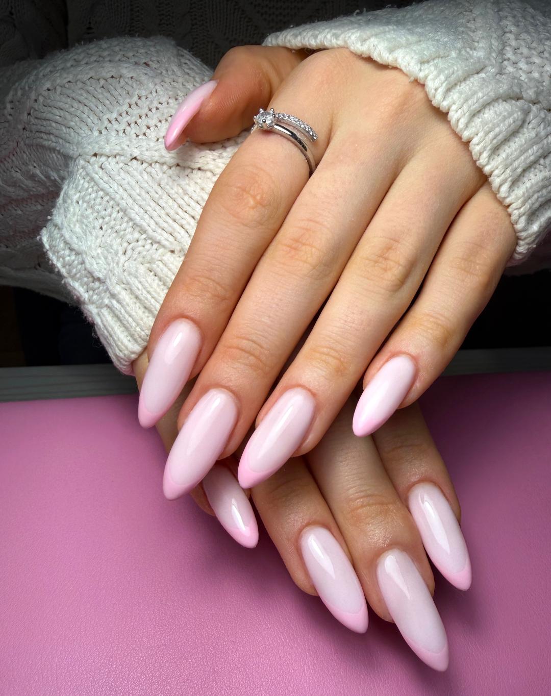 Beauty room Zvezdara #beograd Izlivanje noktiju Korekcija izlivanja noktiju gelom - L dužina