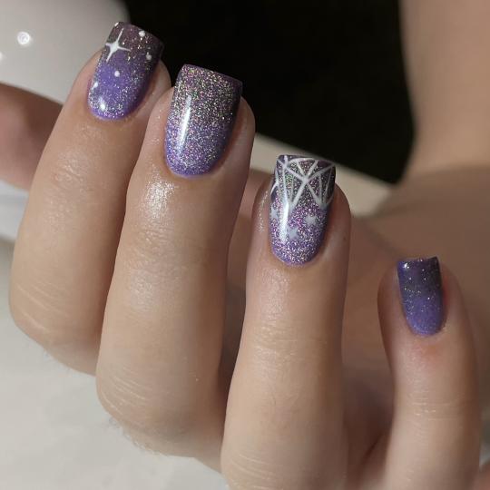 Nails Studio #beograd Korekcija noktiju Korekcija (tudjeg materijala) noktiju gelom Korekcija tudjeg