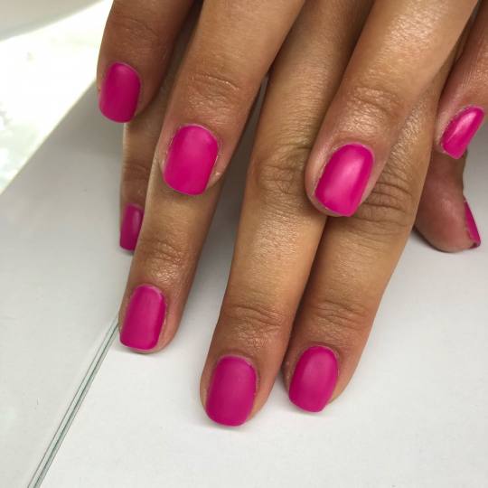 Mademoiselle Beauty #beograd Gel lak Gel lak - ruke sa aparatnim manikirom
