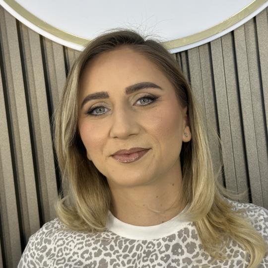 Princess beauty #nis Make-up / šminkanje Profesionalno šminkanje + veštačke trepavice