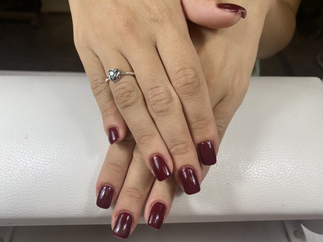 Monstera beauty salon #beograd Manikir Manikir + gel lak