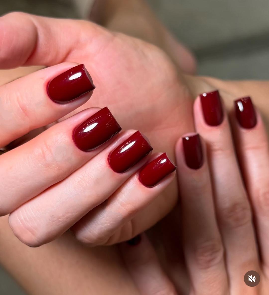 Ojačavanje prirodnih noktiju gelom - S dužina noktiju - Beauty Lounge - Belville, Beograd Ojačavanje noktiju Nokti Ojačavanje noktiju, Beograd, Novi Beograd blokovi, Belville, Savski kej