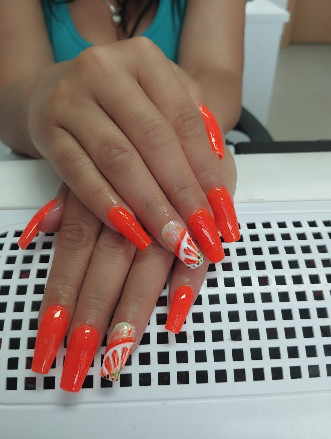 Taci nail art #beograd Izlivanje noktiju Nadogradnja noktiju