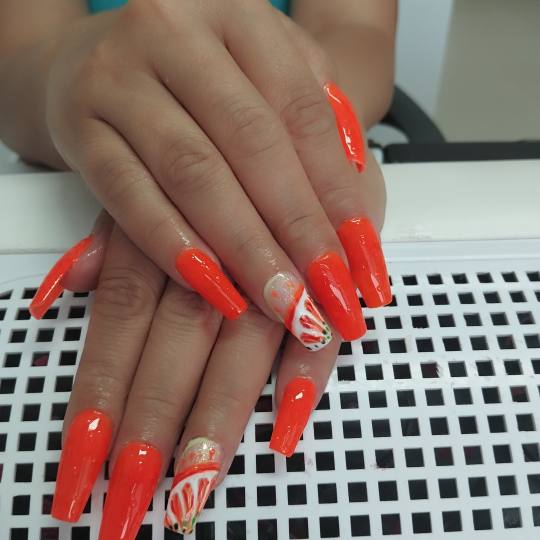 Taci nail art #beograd Izlivanje noktiju Nadogradnja noktiju