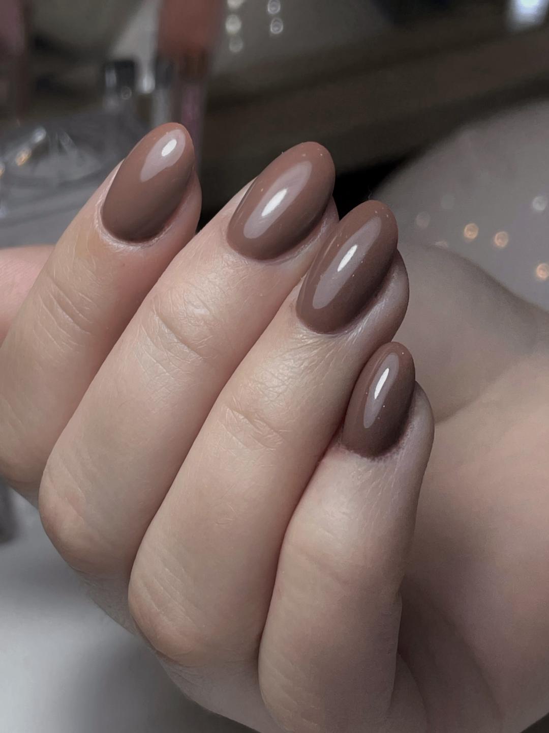 Izlivanje noktiju gelom - S dužina - Nails Studio, Beograd Izlivanje noktiju Nokti Izlivanje noktiju, Beograd, Banovo brdo