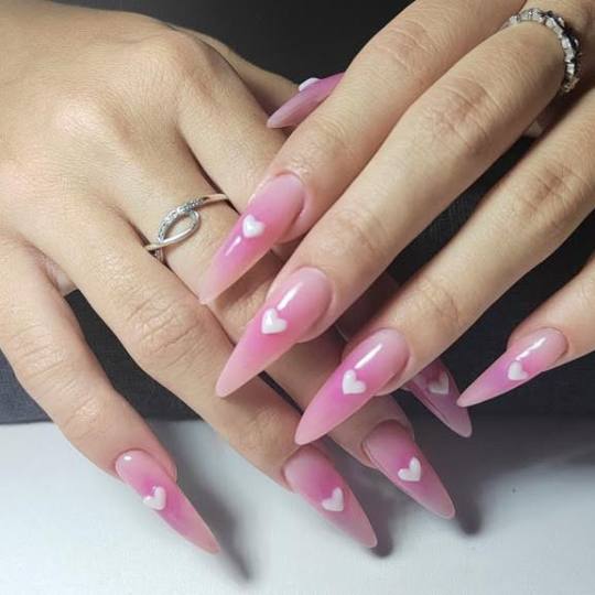 Xenija beauty #beograd Manikir Izlivanje noktiju gelom - M / L dužina