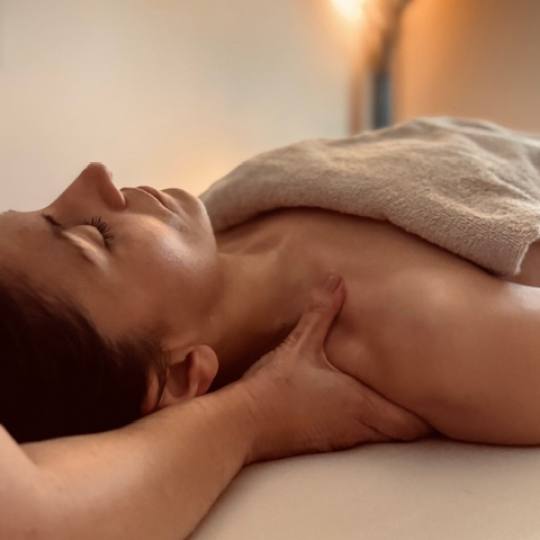 Zen Club #beograd Masaža za opuštanje / relax / antistres Masaža Balans Obradujte drage osobe kva