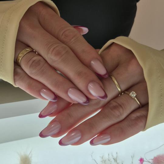 Auréa manucure usluga