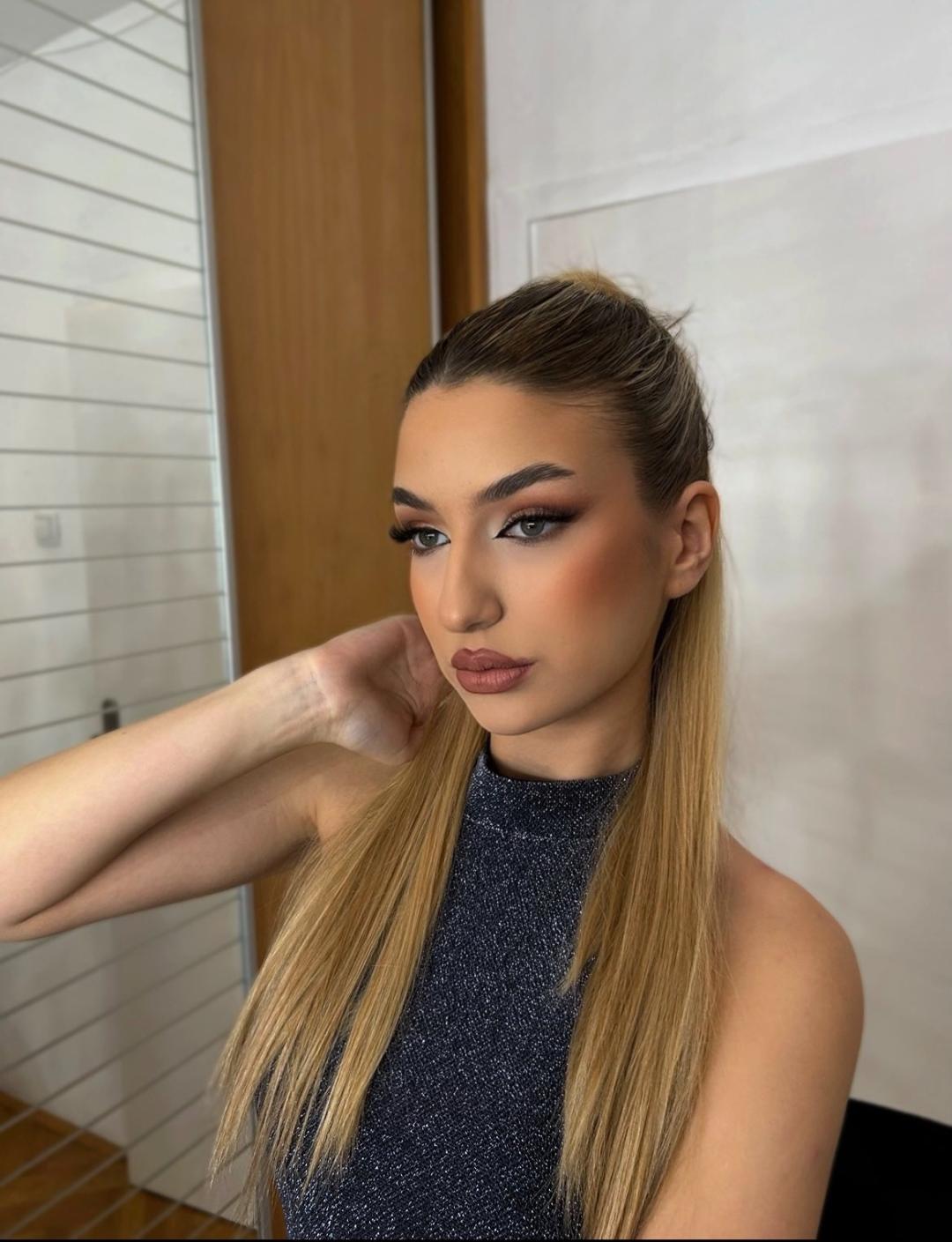 Black lady, Beograd LookBook