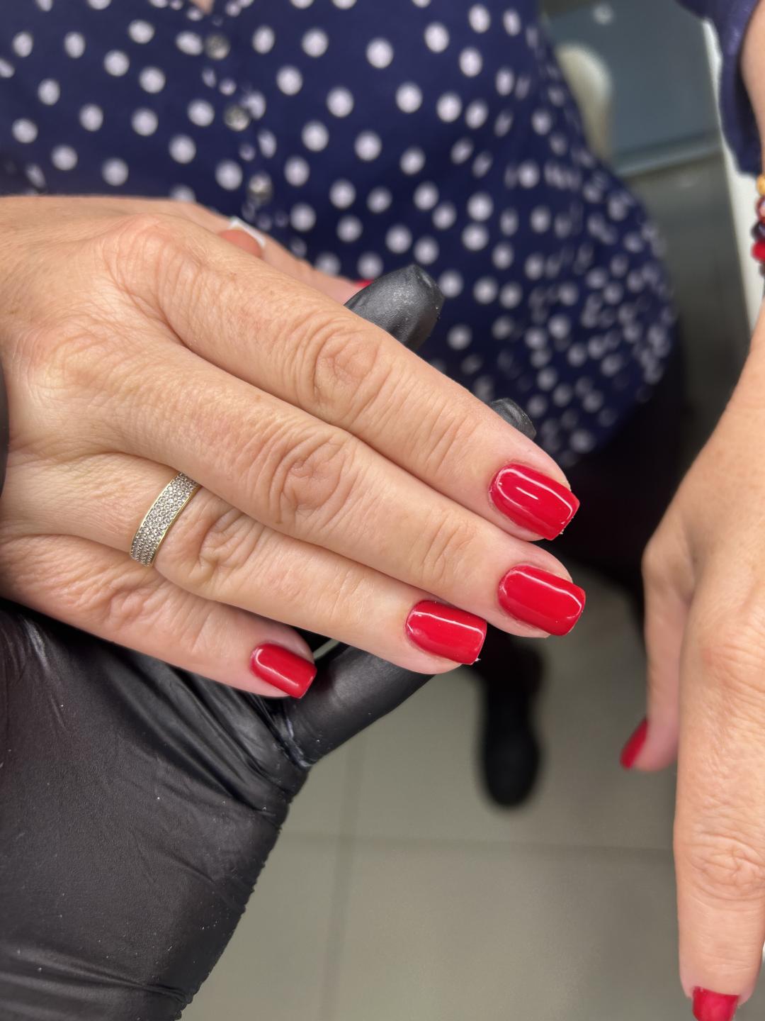 Mila Beauty Centar #beograd Manikir Ruski manikir + ojačavanje Rubber bazom + gel lak