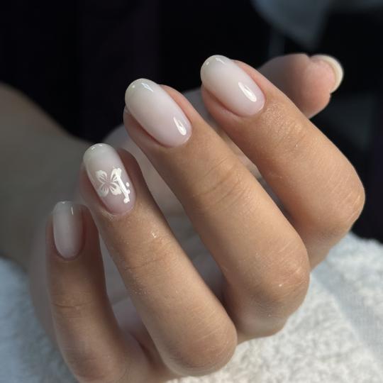 Mask #beograd Ojačavanje noktiju Korekcija / ojačavanje prirodnih noktiju rubber bazom - S dužina