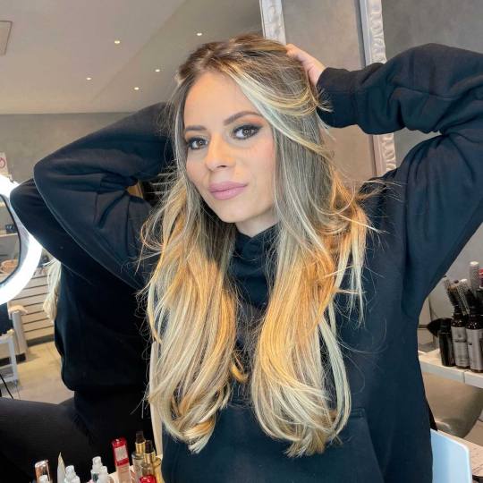 Medica life & style #beograd Make-up / šminkanje Profesionalna šminka sminkanje za sve Vase svecan