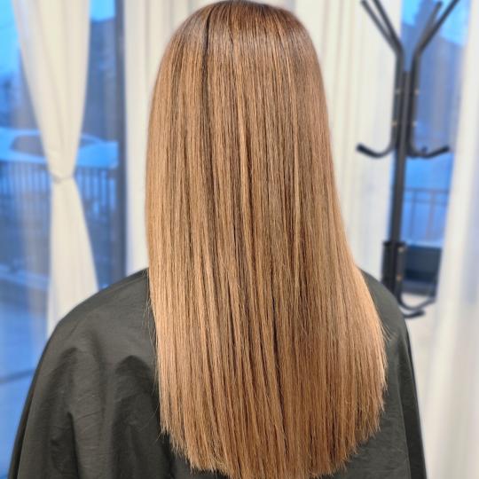 Kotenkova Studio & Education #beograd Pramenovi Blond tehnike cele dužine - duga kosa